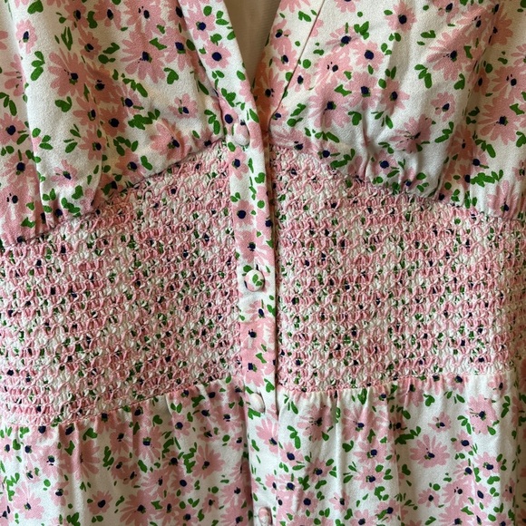 🥑Alice + Olivia Keela Floral Print Smocked Button-Front Dress size 12 - Picture 5 of 13
